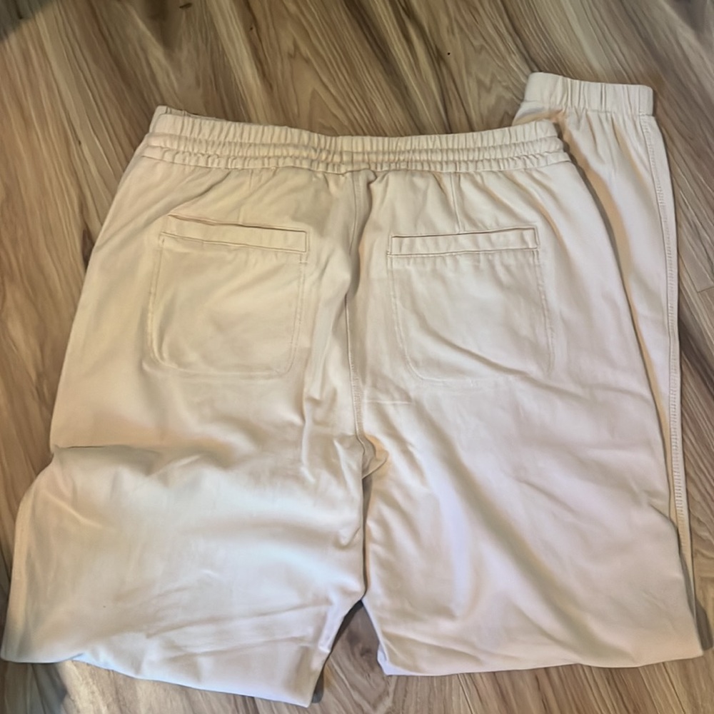 Drawstring Jogger - Picture 3 of 4
